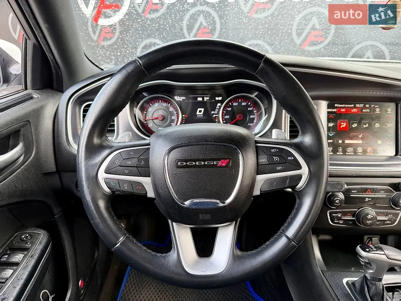 2015 Dodge Charger - мініатюра 15