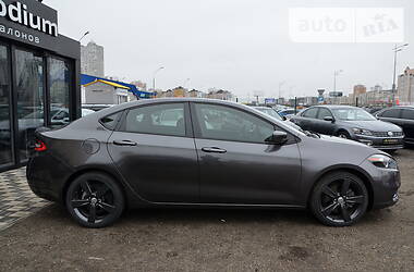Седан Dodge Dart 2015 в 