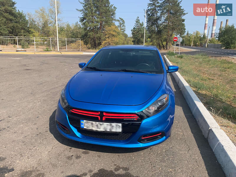 Седан Dodge Dart 2015 в Львове