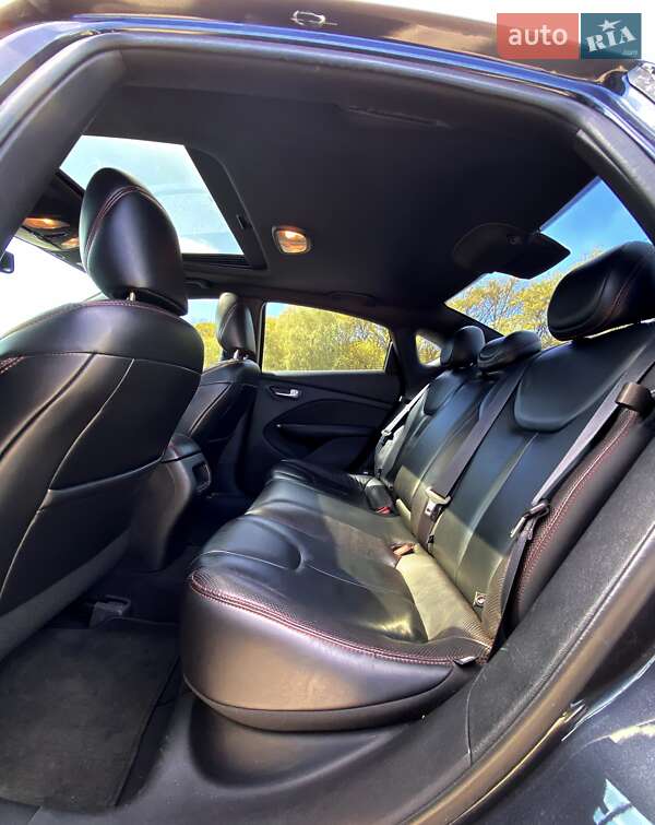 Седан Dodge Dart 2014 в Днепре