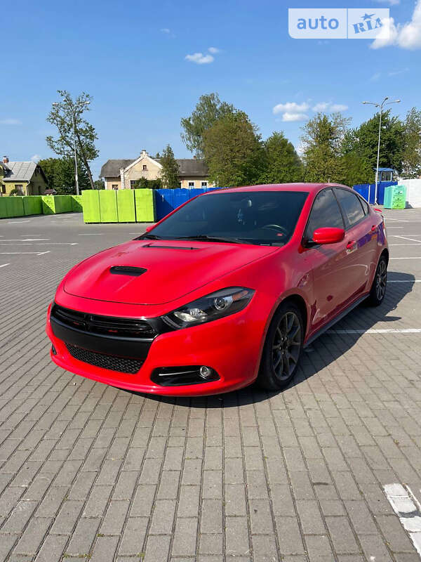 Седан Dodge Dart 2015 в Коломиї