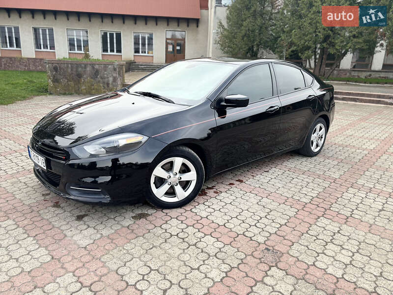 Седан Dodge Dart 2015 в Рожнятові