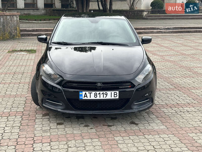 Седан Dodge Dart 2015 в Рожнятові