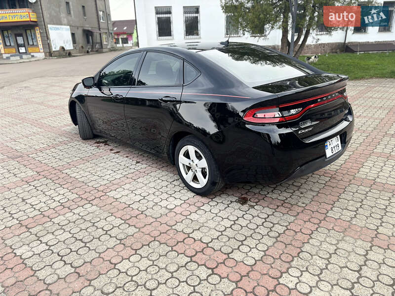 Седан Dodge Dart 2015 в Рожнятові