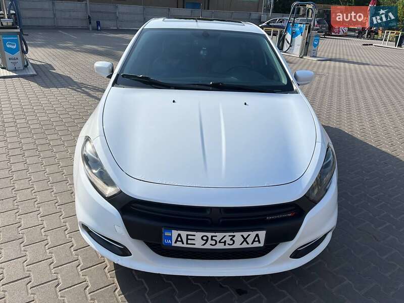 Седан Dodge Dart 2012 в Кривом Роге
