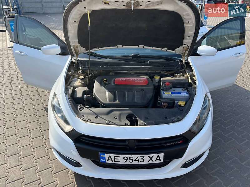 Седан Dodge Dart 2012 в Кривом Роге