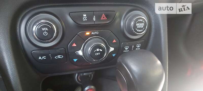 Седан Dodge Dart 2015 в Києві фото 11 Седан Dodge Dart 2015 в Києві