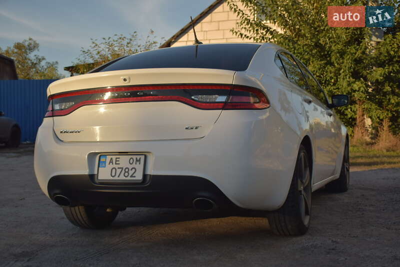 Седан Dodge Dart 2013 в Києві