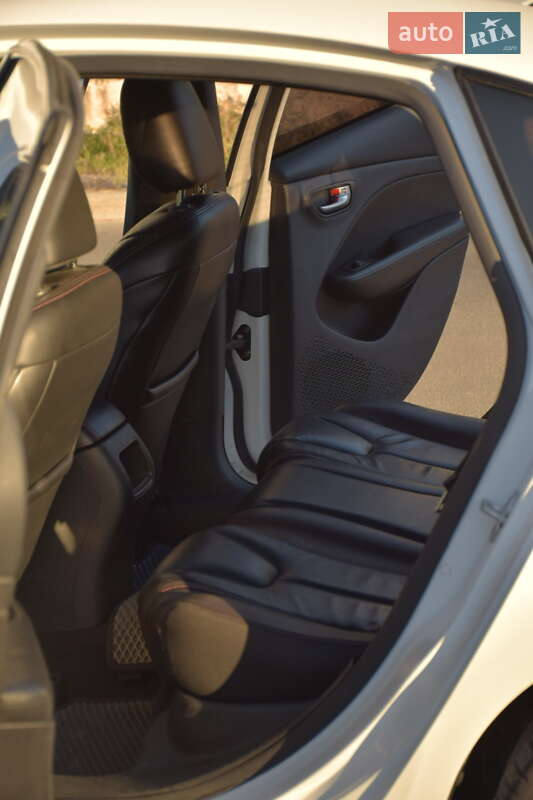 Седан Dodge Dart 2013 в Києві