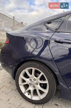 Седан Dodge Dart 2013 в Ивано-Франковске