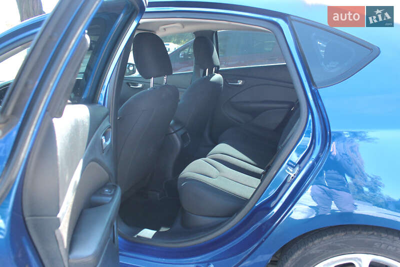 Седан Dodge Dart 2013 в Дніпрі фото 13 Седан Dodge Dart 2013 в Дніпрі