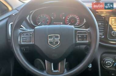 Седан Dodge Dart 2015 в 