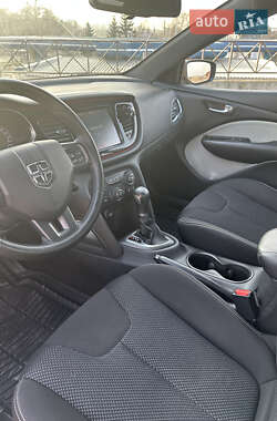 Седан Dodge Dart 2015 в 