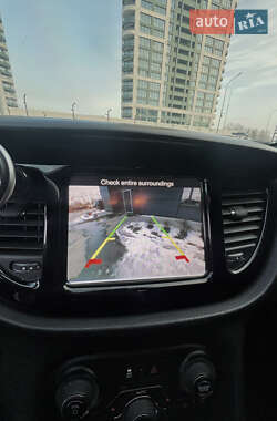 Седан Dodge Dart 2012 в 