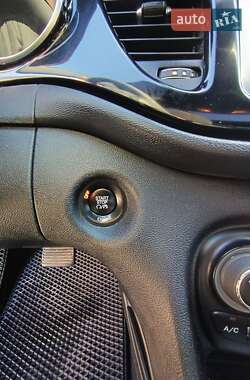 Седан Dodge Dart 2012 в 