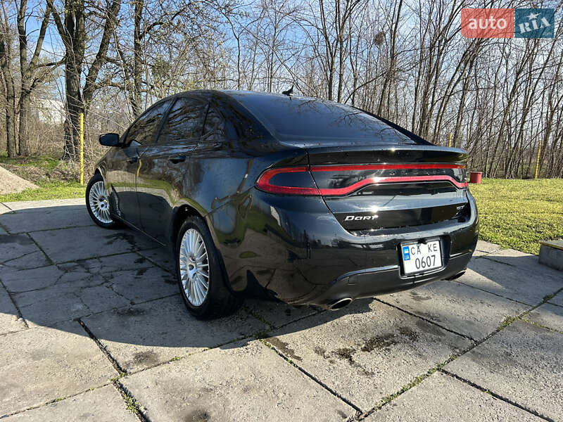 Седан Dodge Dart 2014 в Смілі