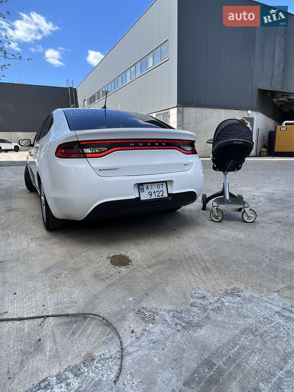 Седан Dodge Dart 2016 в Вишневом фото 5 Седан Dodge Dart 2016 в Вишневом