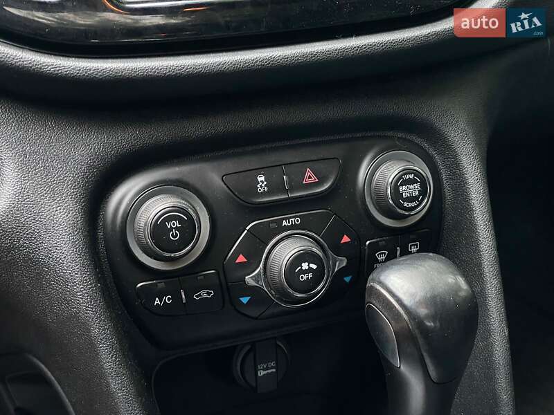 Седан Dodge Dart 2012 в Києві