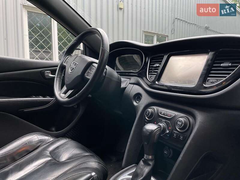Седан Dodge Dart 2012 в Києві