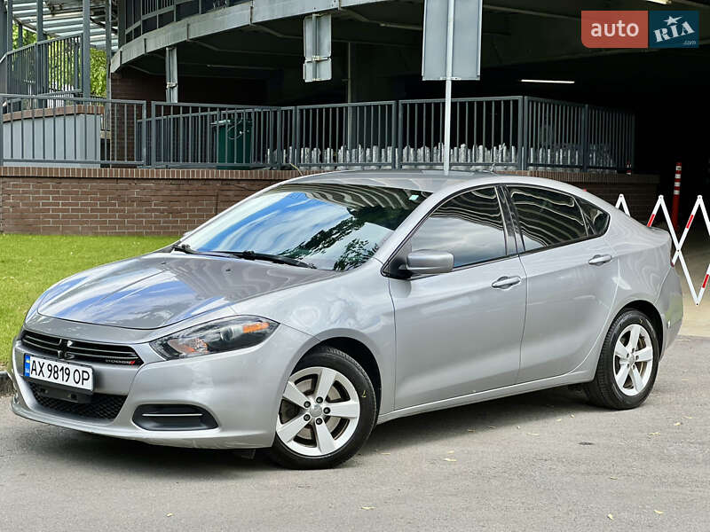 Седан Dodge Dart 2015 в 