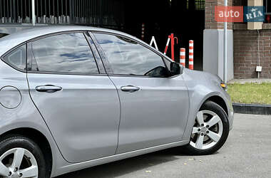 Седан Dodge Dart 2015 в 