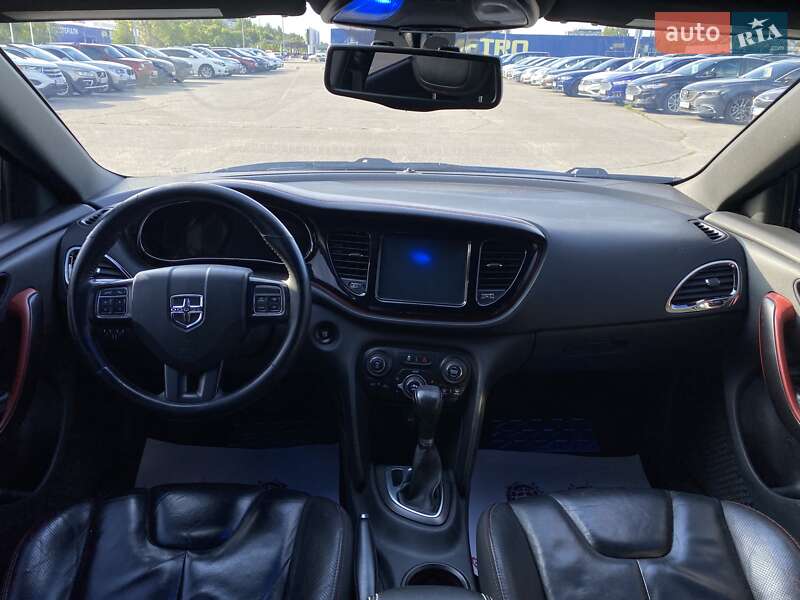 Седан Dodge Dart 2015 в Днепре