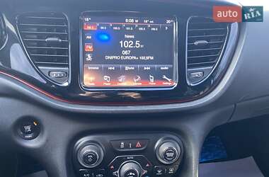 Седан Dodge Dart 2015 в 