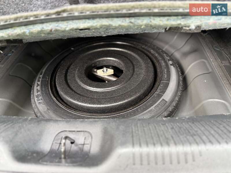 Седан Dodge Dart 2016 в Киеве фото 39 Седан Dodge Dart 2016 в Киеве