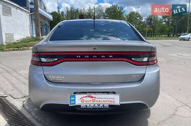 Седан Dodge Dart 2015 в 