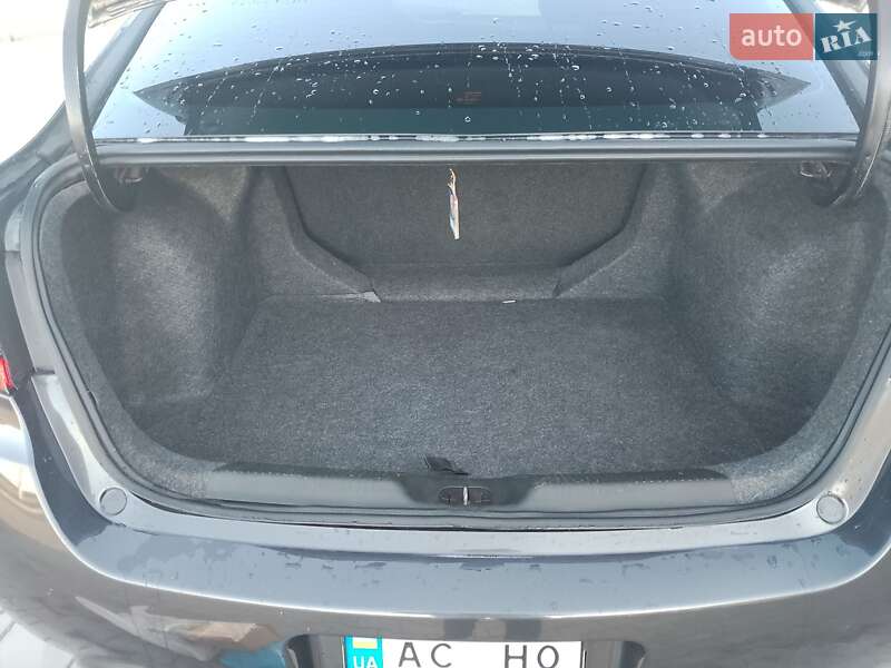 Седан Dodge Dart 2014 в Луцьку