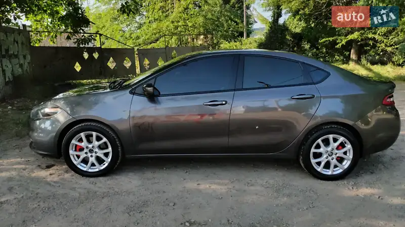 Седан Dodge Dart 2015 в 