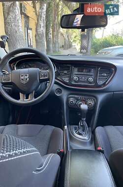 Седан Dodge Dart 2015 в 
