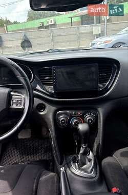 Седан Dodge Dart 2012 в 