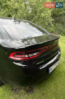 Седан Dodge Dart 2015 в Львове