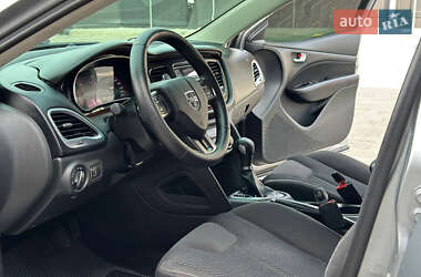 Седан Dodge Dart 2015 в 