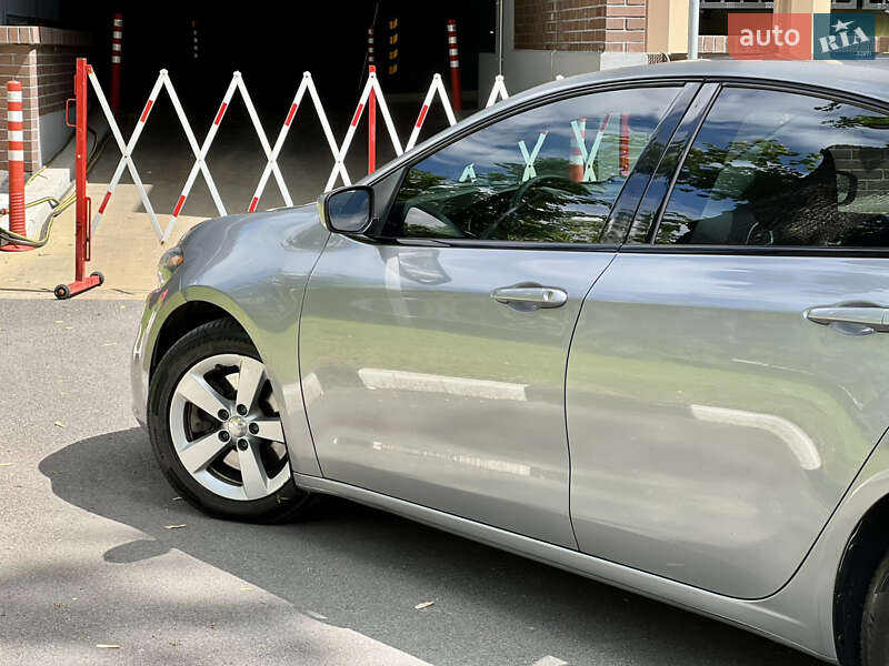 Седан Dodge Dart 2015 в Харкові