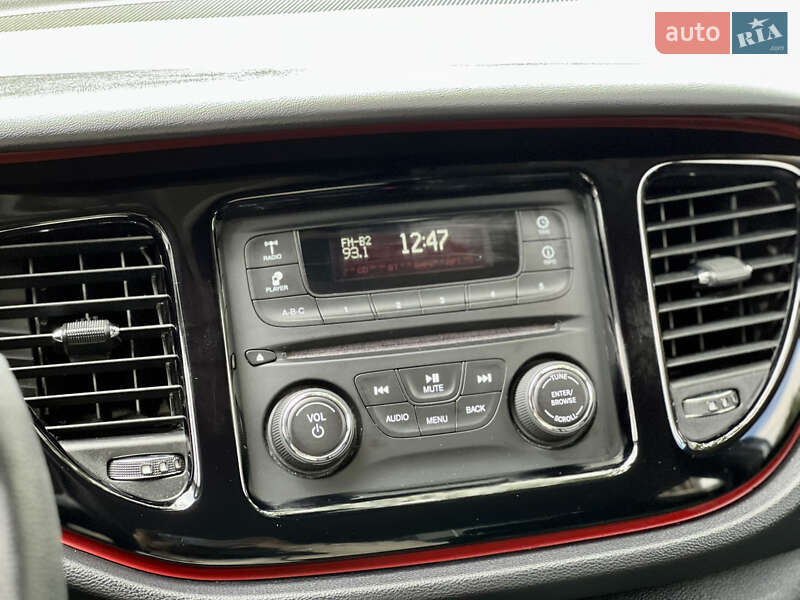 Седан Dodge Dart 2015 в Харкові