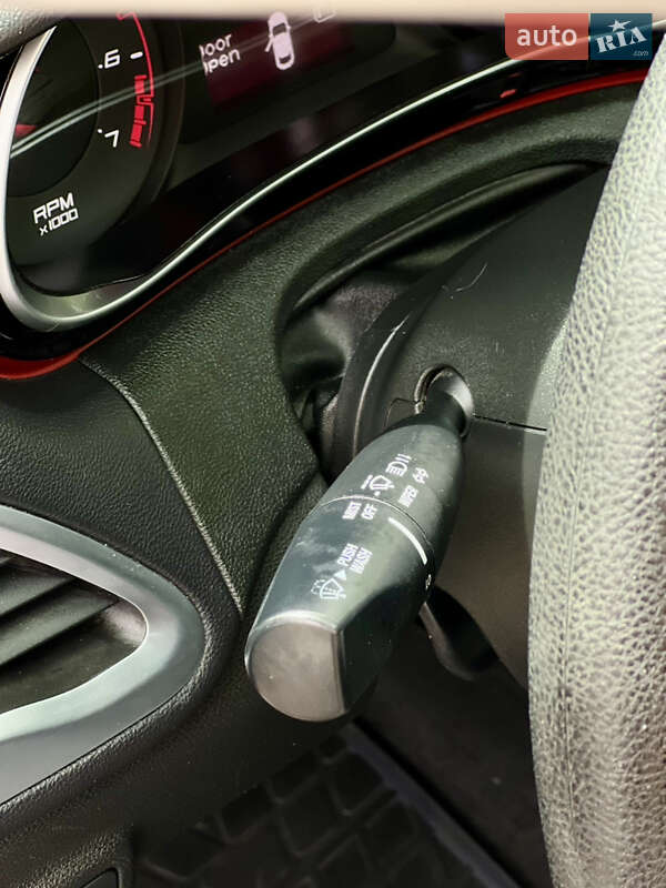 Седан Dodge Dart 2015 в Харкові