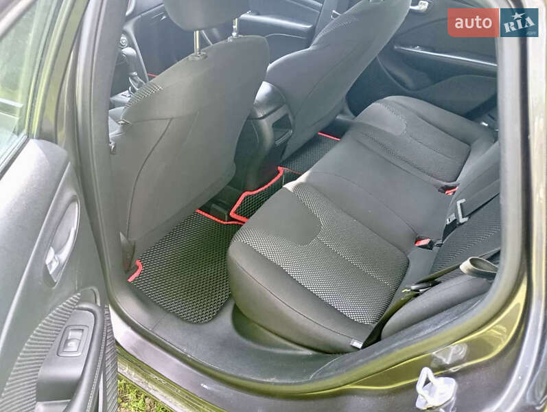 Седан Dodge Dart 2016 в Харькове