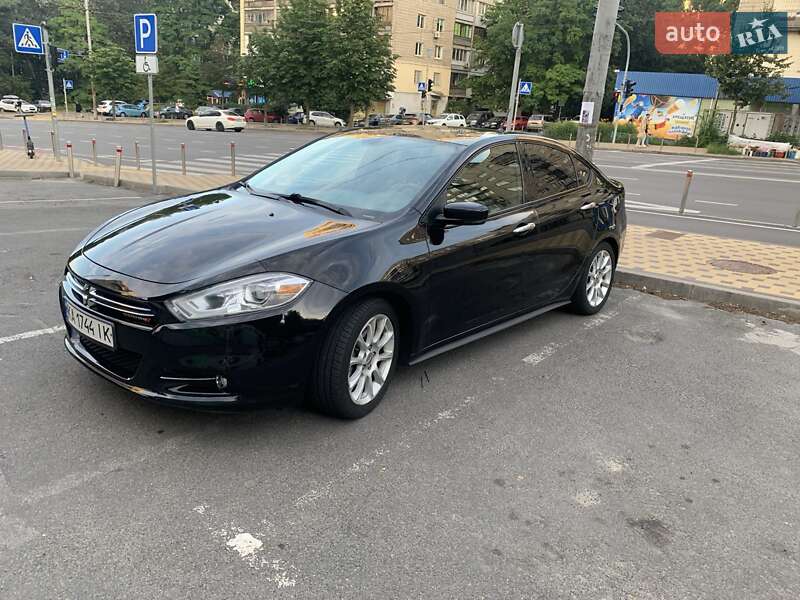 Седан Dodge Dart 2015 в 