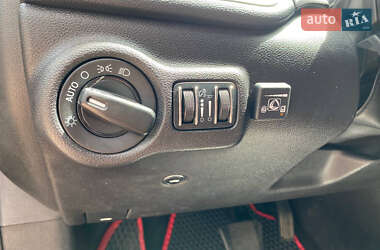 Седан Dodge Dart 2014 в 