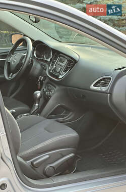 Седан Dodge Dart 2015 в 