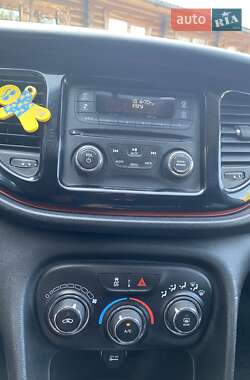 Седан Dodge Dart 2015 в 