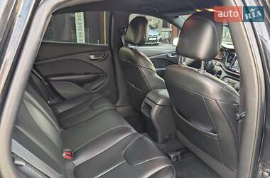 Седан Dodge Dart 2014 в 