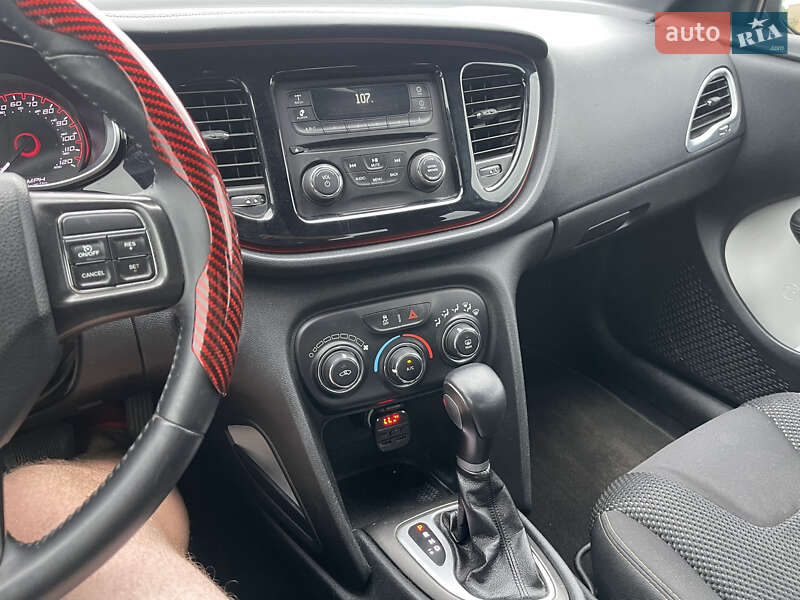 Седан Dodge Dart 2015 в Прилуках