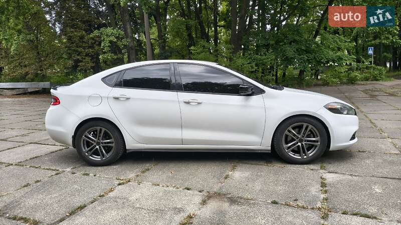 Седан Dodge Dart 2014 в Києві