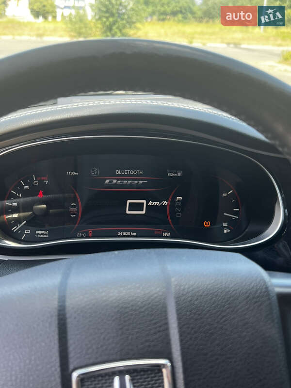 Седан Dodge Dart 2015 в Києві