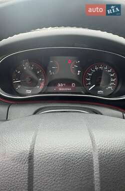 Седан Dodge Dart 2015 в 