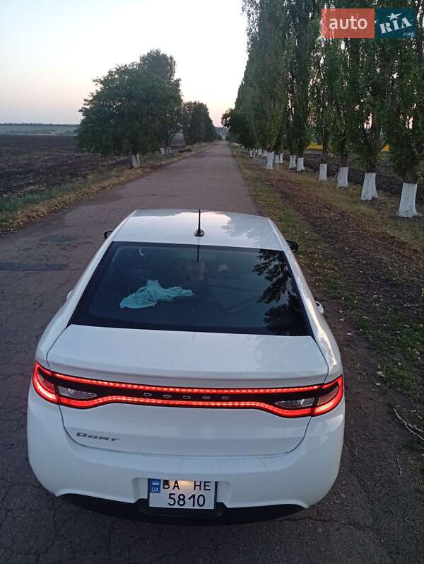 Седан Dodge Dart 2016 в Голованевске