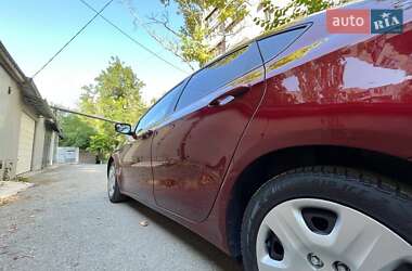 Седан Dodge Dart 2015 в 